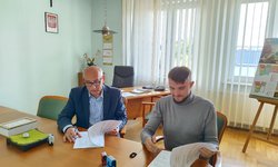 Instalacje fotowoltaiczne wraz z magazynami energii w budynkach i obiektach Gminy Siepraw